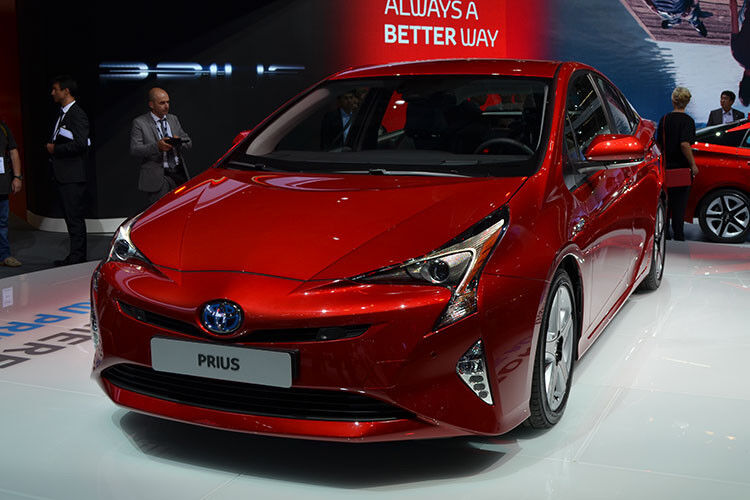 Den neuen Toyota Prius können Messebesucher in Frankfurt erstmals begutachten. Auf den Markt kommt er Anfang 2016. (Foto: Seyerlein)