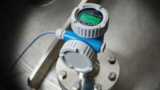 Die neue 80-GHz-Radarfamilie setzt ein Ausrufezeichen in Sachen Einfachheit, smarter Sicherheit und erhöhter Produktivität. (Bild: Endress+Hauser)