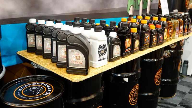 Leckere Likörchen und anderes lässt sich nicht nur in klassischen Glasbehältnissen verpacken. (Bild: Dominsky – VCG)