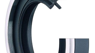 Der Simmerring Radiamtic HTS II mit doppelter Dichtlippe für hohe Sicherheitsanforderungen – eine von sechs verschiedenen Standard-Bauformen. (Bild: Freudenberg)