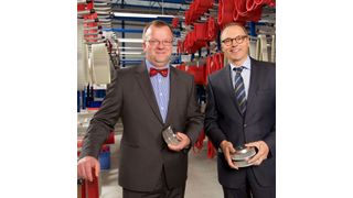 Blicken in eine positive Zukunft: die beiden Geschäftsführer der Wilhelm Herm. Müller GmbH & Co. KG (v. l.): Ulrich Roßner und Michael Ellinger. (Bild: Wilhelm Herm. Müller GmbH & Co. KG)