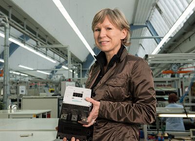 Manuela Lüftl: Energiesparende Schalttechnik für Motoren – Für das Schalten von Motoren in der Automatisierungstechnik ist ein Gerät unerlässlich: das so genannte 
