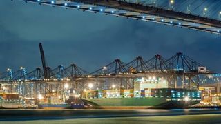 Bei fehlenden Zertifikaten hält der chinesische Zoll die Ware fest und es entstehen zusätzliche Kosten- und Zeitaufwendungen sowie Lieferverzögerungen. (leeyiutung - Fotolia.com)