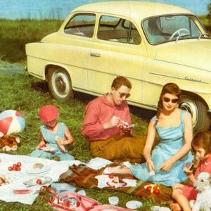 Der 440 (Typ 970) wurde in den Jahren 1955–1959 als zweitürige Limousine gebaut. Es wurden 84.792 Stück produziert. Der Octavia (Typ 985, 1959–1961; Typ 702, 1961–1964) – Nachfolger des 440 – wurde von 1959 bis 1964 gebaut.(Bild:  Škoda)