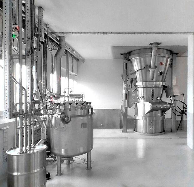 Der GPCG PRO 300 bietet Anwendern schon in der Standardkonfiguration hohe Kapazität bei höchstmöglicher Flexibilität hinsichtlich Verfahren und Produkten. (Bild: Glatt)