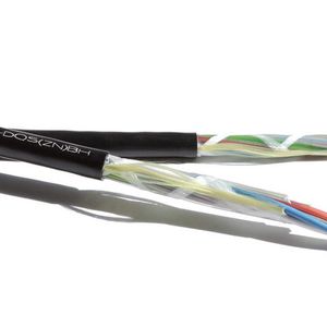 Dätwyler hat das neue Kabel in Anlehnung an den „Katalog von Sicherheitsanforderungen für das Betreiben von Telekommunikations- und Datenverarbeitungssystemen sowie für die Verarbeitung personenbezogener Daten nach § 109 Telekommunikationsgesetz (TKG)“ entwickelt.