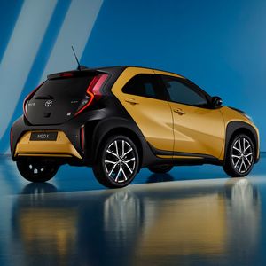 Ein Hybridantrieb ist jetzt Standard auch beim Toyota Aygo X.(Bild:  Toyota)