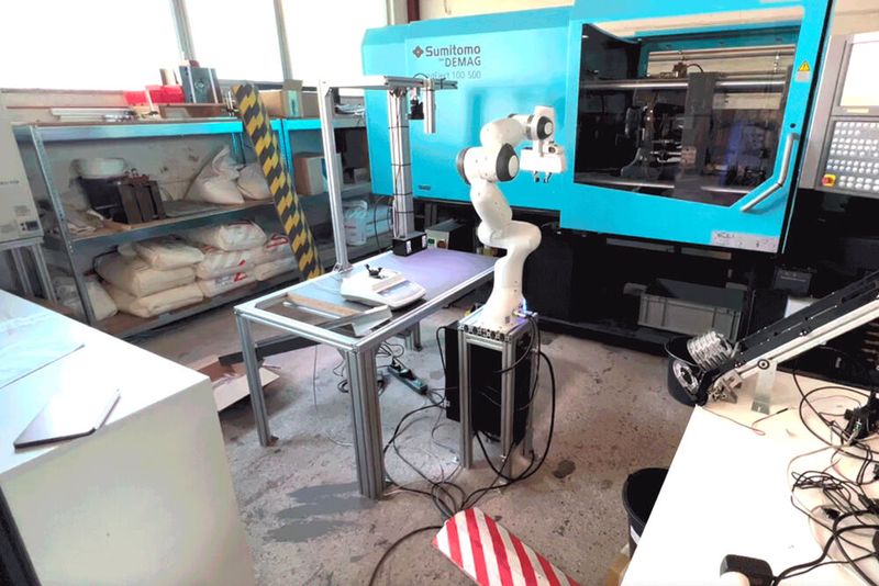 In the “Quku-ML” project, researchers at TH Köln programmed a robot as a central automation unit and carried out quality control tests.  (Source: Cologne Cobots Lab/TH Köln)