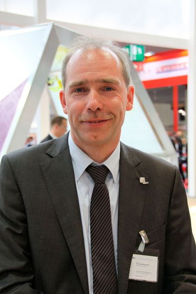 Tino Hutschenreuther, IMMS: „Wir haben die MICA echtzeitfähig gemacht mit einem RT-Patch. Die Lösung ermöglicht es, Prozesse strikt nacheinander abzuarbeiten. Das bietet für den Industrieeinsatz eine gute Anwendung, zum Beispiel für Condition Monitoring.“ (Bild: Karin Pfeiffer)