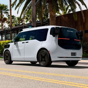 Der "Ojai" soll mit weniger Hardware auskommen und so Kosten sparen(Bild:  Waymo)