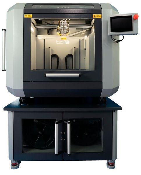 German Rep Rap hat mit dem TiQ5 einen neuen 3D-Drucker mit FFF(Fused Filament Fabrication)-Technologie vorgestellt. Er druckt große Bauteile aus technischen Thermoplasten für die Kleinserie. Auch Hart-Weich-Kombinationen sind möglich. Der neue Filament-Trockner MiQ5 sorgt dafür, dass die verwendeten Filamente keine Feuchtigkeit absorbieren. (German Rep Rap)