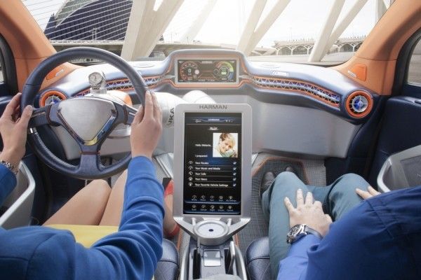Rinspeed „Budii“: Das Concept Car definiert die Mensch-Maschine-Beziehung neu. (Bild: Rinspeed)