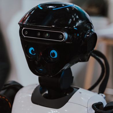 Wenn die Fachkraft fehlt, übernimmt die Technik. (Bild: © United Robotics Group)