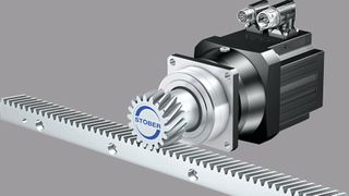 Die schrägverzahnten Zahnstangentriebe der Baureihe ZV basieren auf einsatzgehärteten und geschliffenen Ritzeln mit hoher Verzahnungsqualität. Stöber kombiniert sie mit den präzisen, platzsparenden Planetengetriebemotoren PEZ.  (Bild: Hermle AG, STÖBER Antriebstechnik GmbH + Co. KG)
