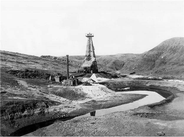Bohrung in Persien 1905. Foto:BP (Archiv: Vogel Business Media)