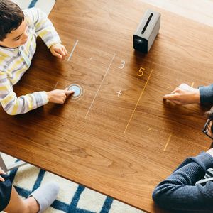 Die Bewegungen werden in Echtzeit mit 60 BpS aufgenommen.