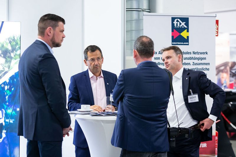 Fix Auto Deutschland sucht noch Franchisepartner für die Unfallschadenreparatur. Das Unternehmen verspricht eine verlässliche und schnelle Reparaturabwicklung mit den Versicherungsunternehmen.        (Stefan Bausewein)