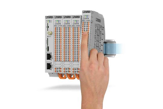 Die modulare Bauweise ermöglicht eine einfache Skalierung vom Ladepunkt zum Ladepark – mit geringem Verdrahtungsaufwand.(Bild:  Phoenix Contact)