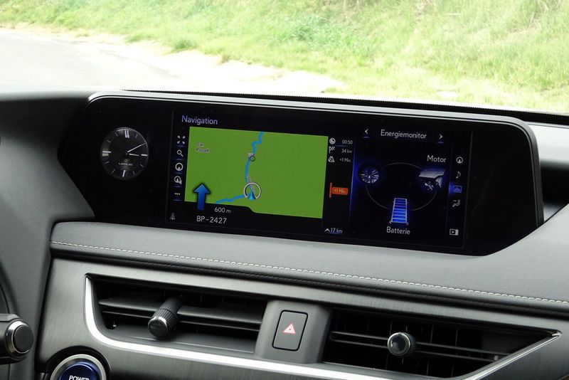 … ein nicht immer komplett intuitives Bediensystem. (Seyerlein / »kfz-betrieb«)