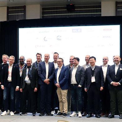 Die Unterstützer des Open-Source-Projekts S-Core haben sich in Las Vegas getroffen. Die Zahl der teilnehmenden Unternehmen ist von elf auf über 30 gewachsen. (Bild: ETAS)