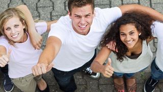 Gute Übernahmechancen sind für Bewerber bei der Wahl ihrer Ausbildungsstelle das wichtigste Entscheidungskriterium. (©Racle Fotodesign - stock.adobe.com)