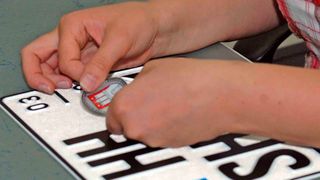 Welche Kfz-Zulassungsstellen arbeiten reibungslos, wo gibt es Probleme? Das fragt der ZDK aktuell bei den Innungen und den Mitgliedsbetrieben ab. (Foto: Dataport)