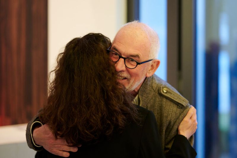 Impressionen vom ELEKTRONIKPRAXIS Frühlingsfest 2023 im Ketterer Kunst mit der Verabschiedung von Johann Wiesböck.  (Bild: © EYE AM CHRIS)