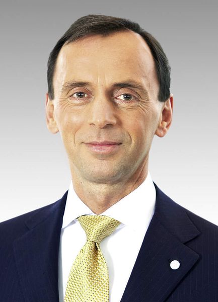 Mit Abschluss der Hauptversammlung am 30. April 2010 geht der derzeitige Finanzvorstand Klaus Kühn auf eigenen Wunsch in den Ruhestand.  (Bild: Bayer)