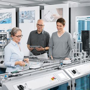 CP Factory: Cyber-physische Forschungs- und Lernfabrik.