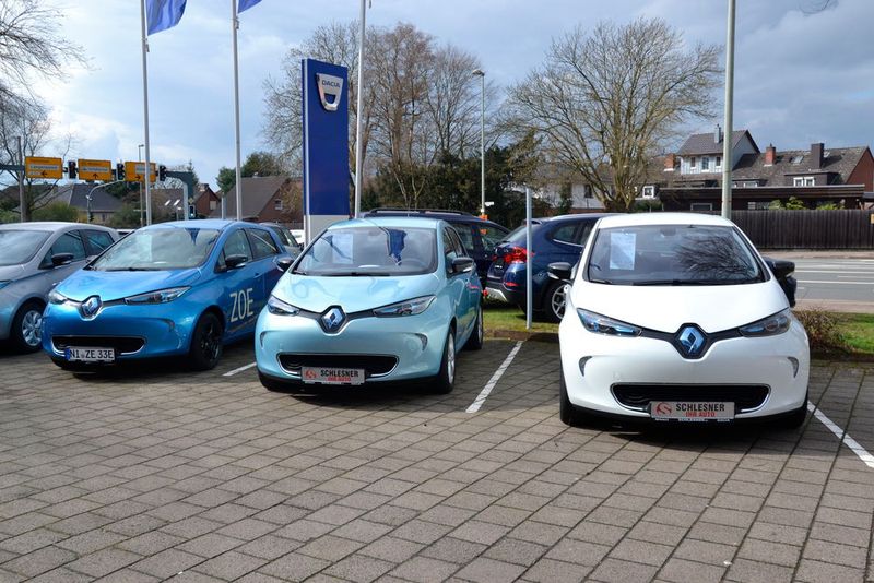 Das Nienburger Autohaus kauft die Renault Zoe paketweise zu, und hat folglich auch immer genügend Ware vorrätig. (Mauritz)
