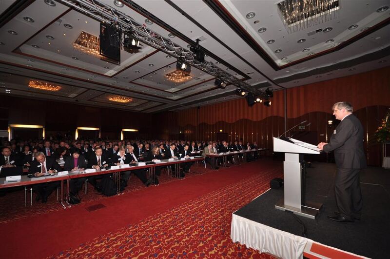 Die 73. Namur-Hauptsitzung am 11. und 12. November 2010 setzte ihren Schwerpunkt in diesem Jahr auf das Thema 