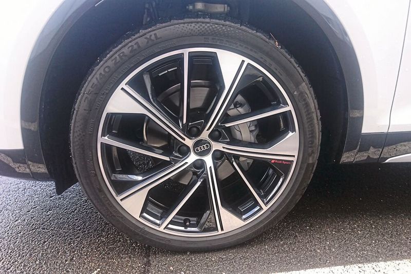 Mit 2.890 Euro sind die Räder die kostspieligste Ausstattungsoption unseres Testwagens. (Bild: Sven Prawitz/Vogel Communications Group)