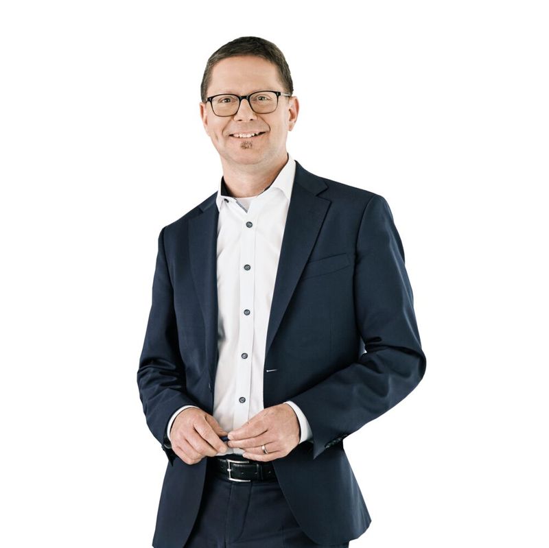 Interview partner: Andreas Kaufmann, Head of Marketing and Innovation at R. Stahl.