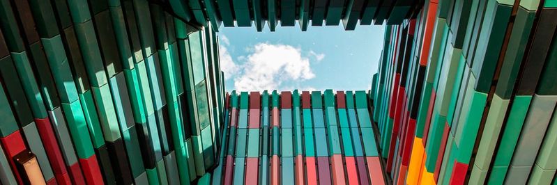 Gegenüber einer physischen Infrastruktur hat die Cloud beim Aufbau einer IIoT-Plattform einige Vorteile.(Bild:  gemeinfrei / Pexels)