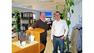 Ralf Huck (l.), der TANSS entwickelt hat, pflegt zu allen Nutzern ein kollegiales Verhältnis, so auch zu Michael Hoffmann (r.). (Archiv: Vogel Business Media)