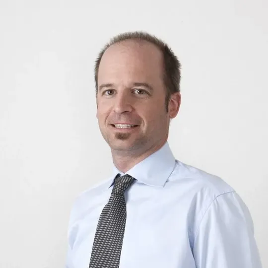 Hans-Peter Gysel, Luminarity Holding: „In einer von Effizienzdruck geprägten Industrie müssen Entwickler bereits am 3D-Modell wissen, was ein Bauteil wirklich kostet.“(Bild:  Luminarity)