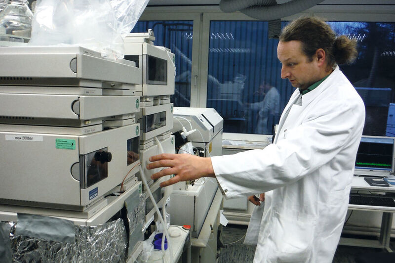 Forscher am Helmholtz-Zentrum Geesthacht entwicklen verschiedenste neue massenspektrometrische Kopplungstechniken. (Helmholtz-Zentrum Geesthacht)