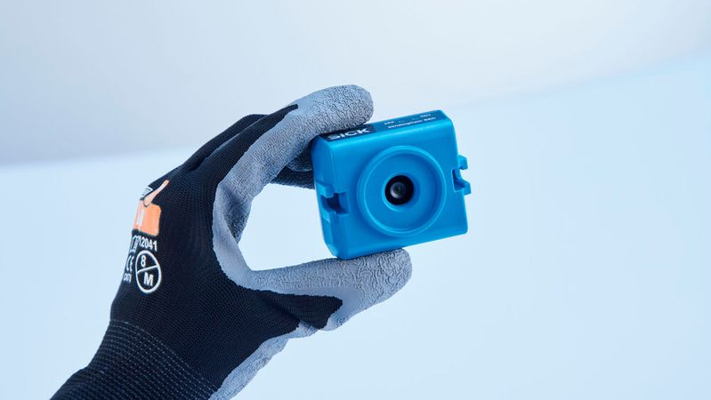 Die Industriekamera Sensingcam SEC100 von Sick ist für anspruchsvolle industrielle Umgebungen konzipiert.(Bild:  Sick)