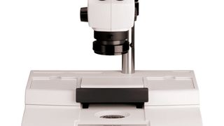 Abb. 1: Über einen ausgeklügelten Sensor erlaubt das DSC 1 die Analyse der Kinetik von äußerst schnellen Reaktionen oder Kristallisationen. (Bild: Mettler Toledo)