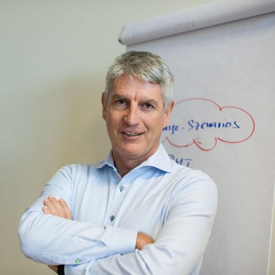 Dr. Georg Kraus, geschäftsführender Gesellschafter von Dr. Kraus & Partner: „Überprüfen Sie regelmäßig gemeinsam, ob ihre Annahmen richtig waren und die von Ihnen initiierten Maßnahmen noch zielführend sind.“(Bild:  Dr. Kraus & Partner)