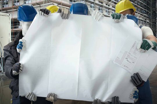 Alles im Griff: Bestellbar sind unter anderem Schutzhandschuhe aus Leder, Lederersatz und Nitril. (Archiv: Vogel Business Media)