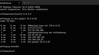„Tracert“ kann ein hilfreiches Tool für die Diagnose in Windows-Netzen sein. (Bild: Thomas Joos)