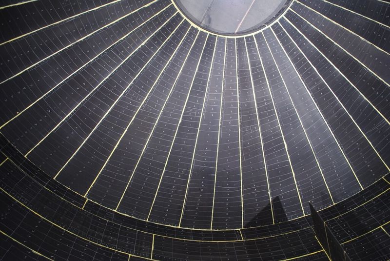 Zum Einsatz kamen verschiedene Dichtschichten, die sich aus Gummibahnen, säurefesten Kohlenstoffsteinen und Kitten auf Kunstharzbasis zusammensetzen. (Bild: Steuler-KCH)