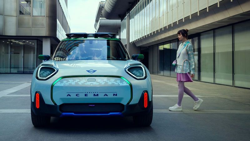 Der Mini Aceman zeigt, wie die Autos der BMW-Tochter künftig aussehen. Der Mini Aceman zeigt, wie die Autos der BMW-Tochter künftig aussehen.