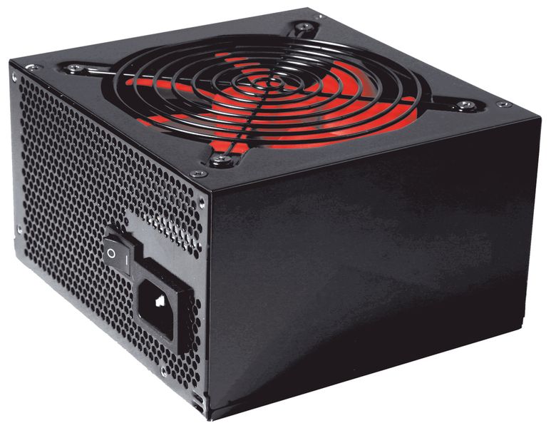 Das Xilence 580W schließt die Lücke zwischen dem 550- und dem 600-Watt-Netzteil der 12-Zentimeter-Red-Wing-Serie. (Archiv: Vogel Business Media)