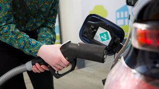 Pistole einer Wasserstoff-Tanksäule. (Bild: James Cannon/Shell)