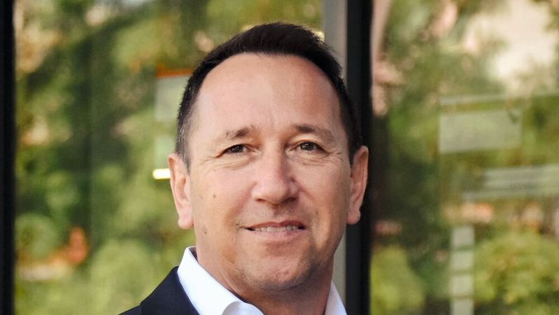 Dirk Finstel ist seit 01. Februar 2024 neuer Chief Sales Officer ( CSO) bei Rutronik Elektronische Bauelemente GmbH.  (Bild:  Rutronik)