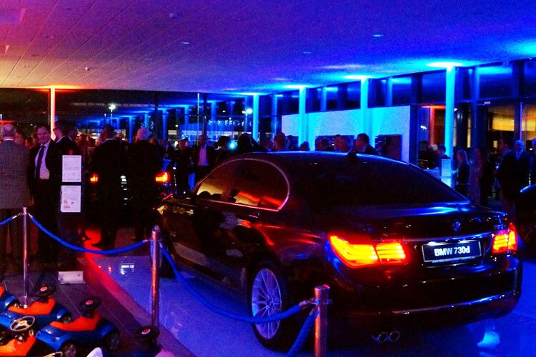 Rund 150 geladene Gäste kamen am Donnerstagabend zur offiziellen Eröffnungsparty. (Foto: Walkenhorst)