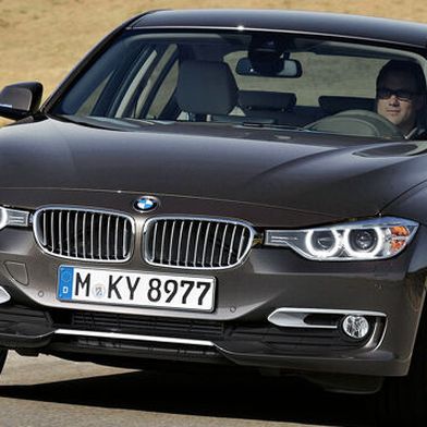 Zehntausende älterer, hierzulande zugelassener BMWs müssen bei den Servicepartnern vorgefahren werden.  (Foto: BMW)