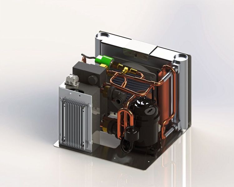 Das Kühlsystem besteht aus einem Trolley mit Schlauch und individueller Gel-Manschette. (Technotrans SE)